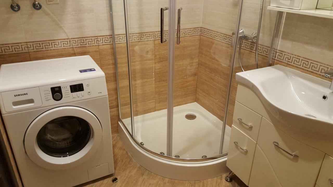 באטומי Mimino Apartment Deluxe First Line מראה חיצוני תמונה