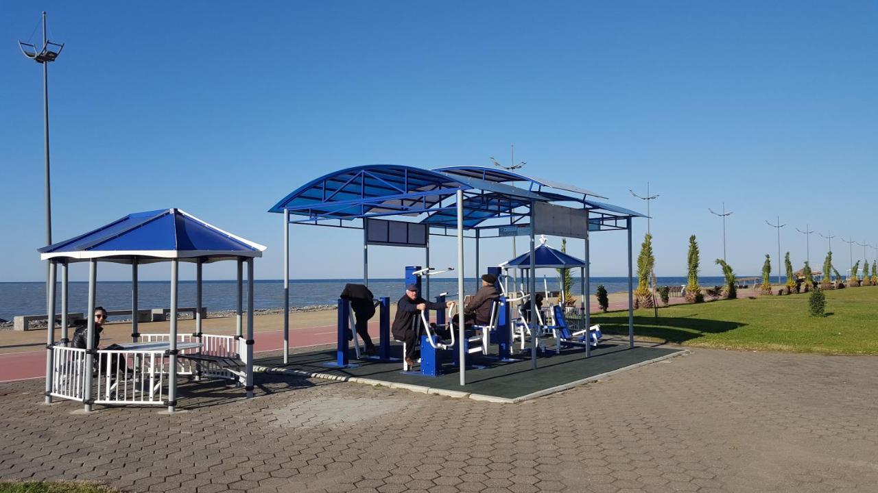 באטומי Mimino Apartment Deluxe First Line מראה חיצוני תמונה